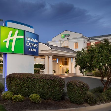 Holiday Inn Express Hotel & Suites Auburn - University Area By Ihg Exterior photo