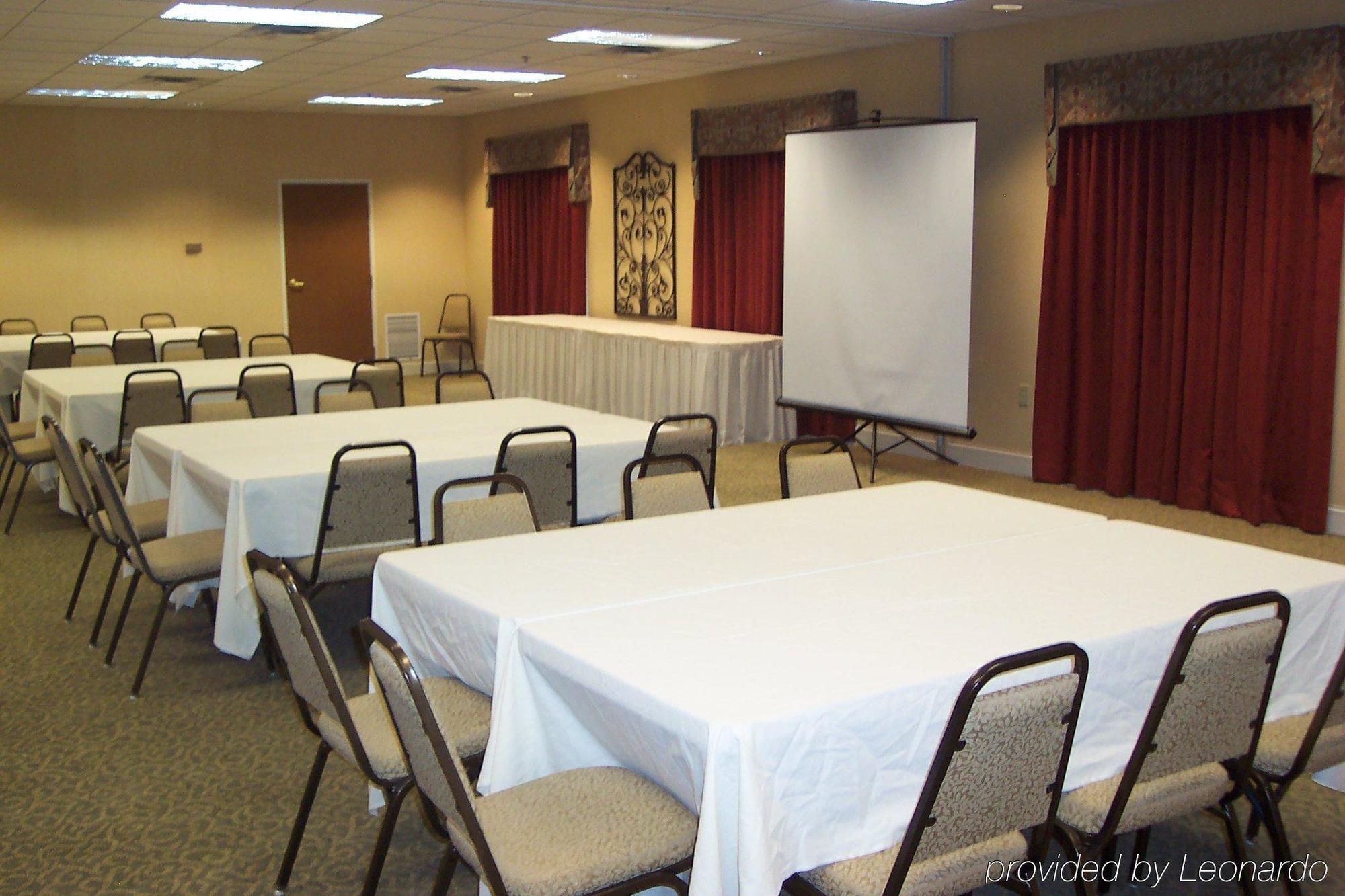 Holiday Inn Express Hotel & Suites Auburn - University Area By Ihg Facilities photo